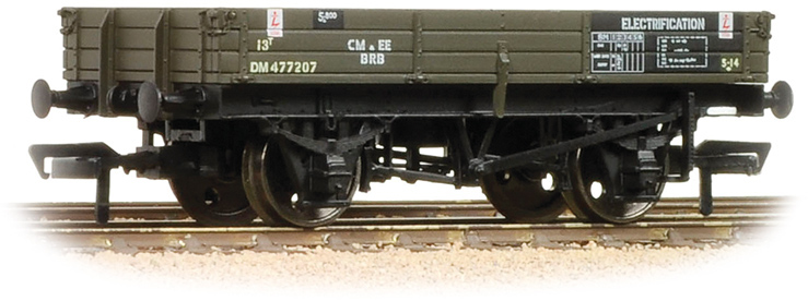 Bachmann 37-931 British Railways 3 Plank Wagon British Rail Departmental Olive Green DM477207 Image