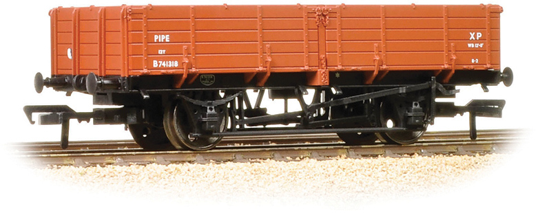 Bachmann 38-700 British Railways 12T Pipe Wagon British Railways Bauxite B741318 Image