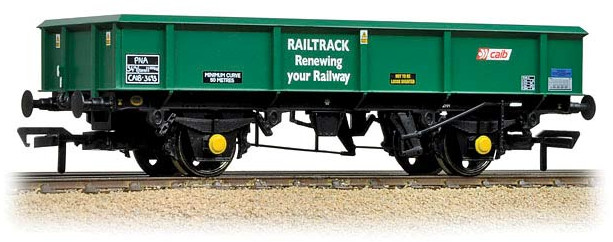 Bachmann 38-095B British Rail PNA 34T Ballast/Spoil CAIB Rail Holdings Railtrack Green CAIB3693 Image