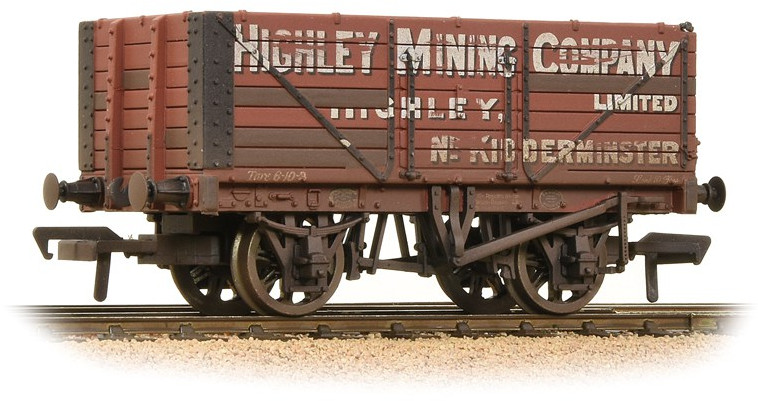 Bachmann 37-093 British Railways 7 Plank Wagon Highley Mining Company Limited Brown 133 Image