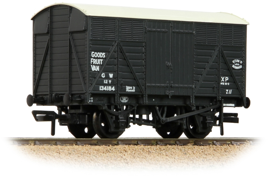 Bachmann 37-751E Great Western Railway 12T Goods Fruit A Van Great Western Railway Dark Grey 134184 Image