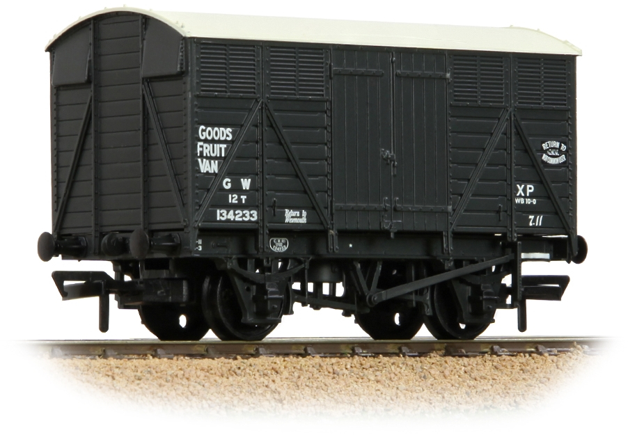 Bachmann 37-751F Great Western Railway 12T Goods Fruit A Van Great Western Railway Dark Grey 134233 Image