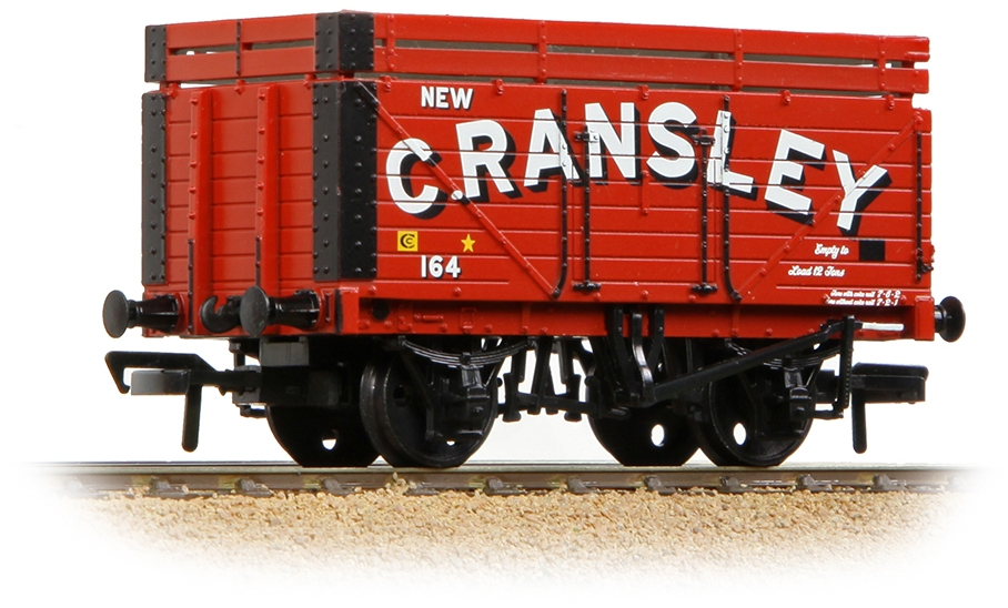 Bachmann 37-179A British Railways 7 Plank Wagon New Cransley Iron & Steel Company Limited Red 164 Image