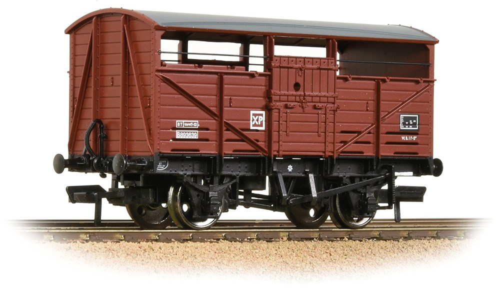 Bachmann 37-712B Great Western Railway 8T/12T Cattle Wagon British Railways Bauxite B893639 Image